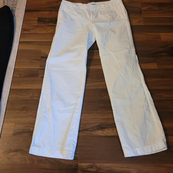 GAP Straight Fit straight leg pants - Picture 1 of 3